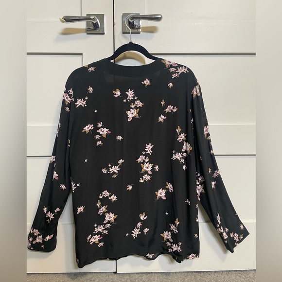 Dynamite blouse - Picture 3 of 4